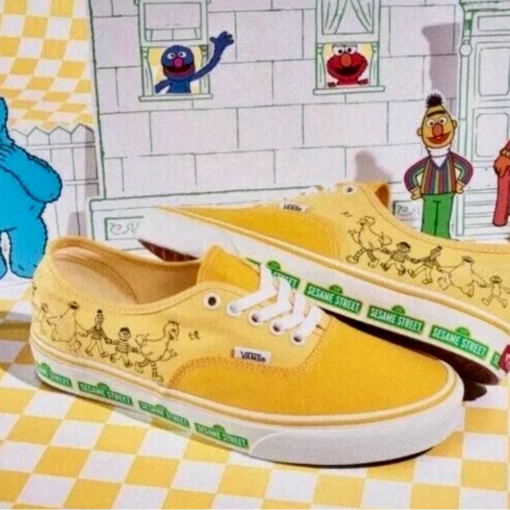 Sesame Street x Vans Big Bird and Friends Yellow Lace Skate Shoes Rare! NWT!
